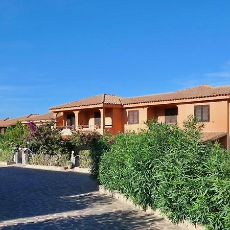 Residence A Golfo Di Marinella A 450 Mt Dal Mare Bagian luar foto