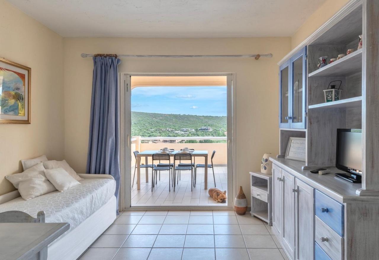 Residence A Golfo Di Marinella A 450 Mt Dal Mare Bagian luar foto